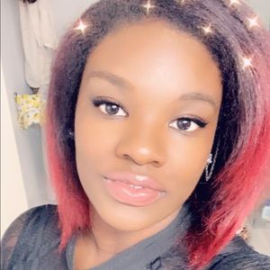 Meet your Posher, Maya